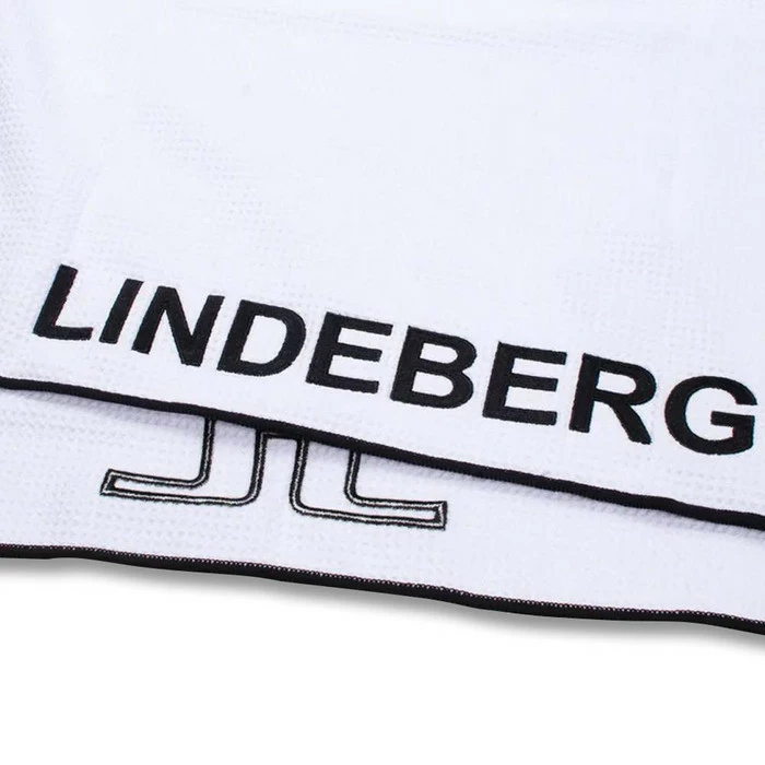 J.Lindeberg Golf Towel 2021 5 J.Lindeberg Golf Towel 2021 - Image 3